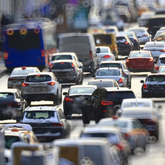 AMSS: Bez zadržavanja na rampama auto-putevima i na putničkim terminalima granočnih prelaza