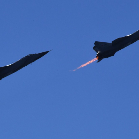 Ukrajina: Pogođeno; Zavijaju sirene; Bežite, Rusi su digli bombardere VIDEO