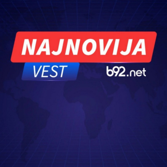 Obraća se Vučić