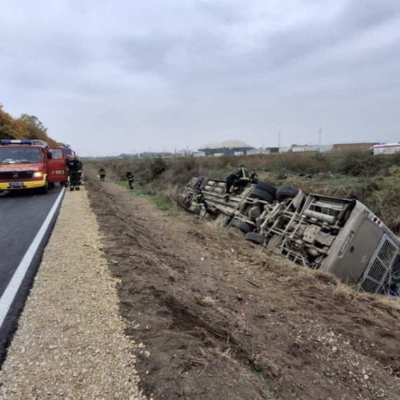 First footage from the "death bus"; glass shattered everywhere PHOTO/VIDEO
