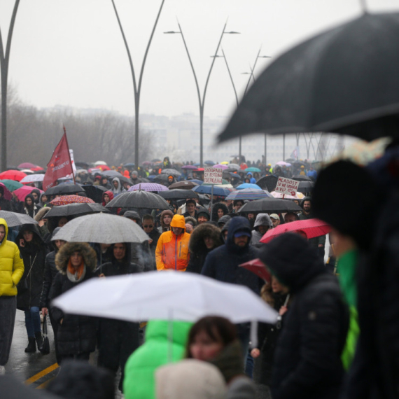 Babić otkrio: Iza blokaderskog naloga stoji aktivista "Kreni-promeni" FOTO