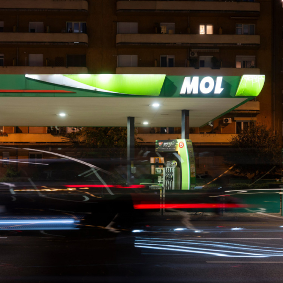 MOL grupa: Nije bilo spoljnog uticaja na požar u našoj rafineriji u Mađarskoj
