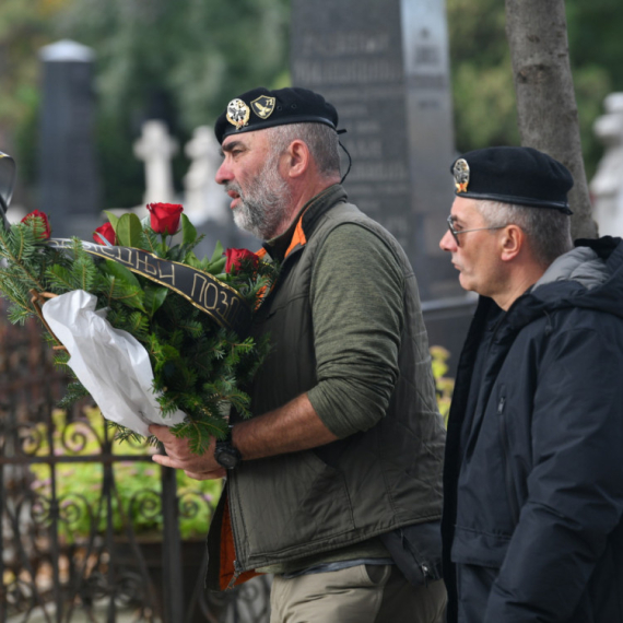 Počela sahrana Nebojše Pavkovića u Aleji zaslužnih građana FOTO