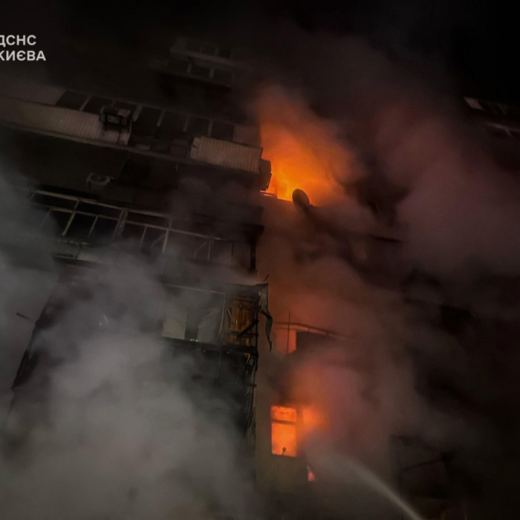 Šire se stravični snimci napada na Kijev; Raste broj povređenih, ima mrtvih FOTO/VIDEO