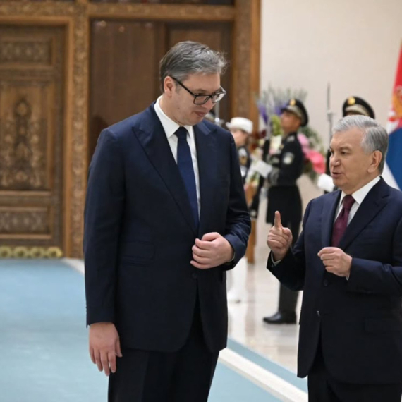 Vučić iz Taškenta: Povezuje nas iskreno prijateljstvo; Srbija može da bude most i snažan partner FOTO