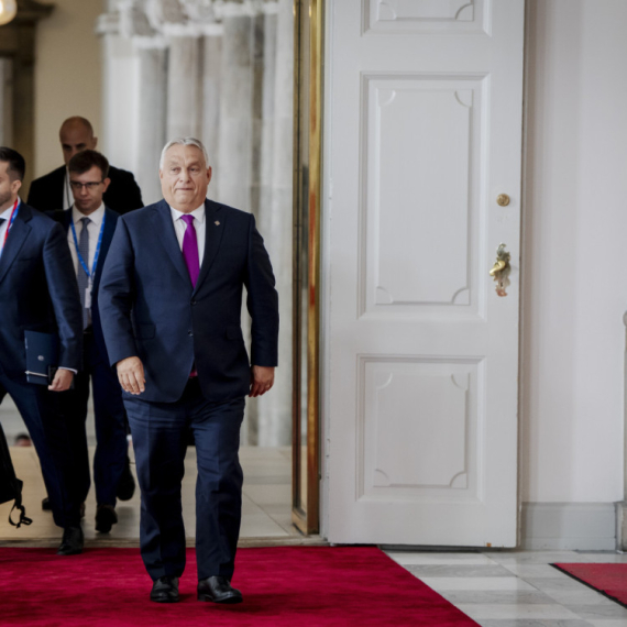 Orban kreće na "antiratnu" turneju