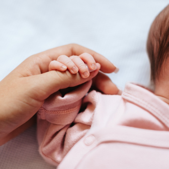 Izvanredan podvig lekara: Uspeli da održe u životu bebu koja je na rođenju imala 300 grama