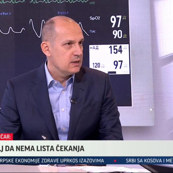 Lončar o uvođenju noćnih smena u DZ: UC su nam preopterećeni; Zdravstveni radnici uvek prvi za povećanje plata