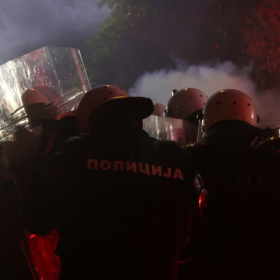 Skandal u Valjevu: Blokaderi uzvikivali "smrt pandurima"