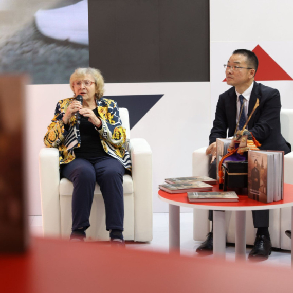 "Pokondirena tikva" na japanskom na Međunarodnom sajmu knjiga u Beogradu