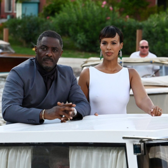 Idris Elba prijavio ženu policiji: "Morao sam, od septembra me je..." FOTO