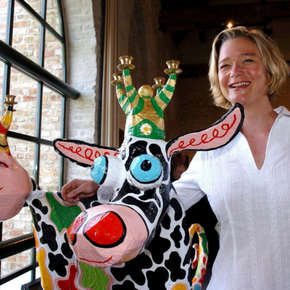 Niko joj godinama nije verovao: DNK test razotkrio kraljevsku tajnu FOTO