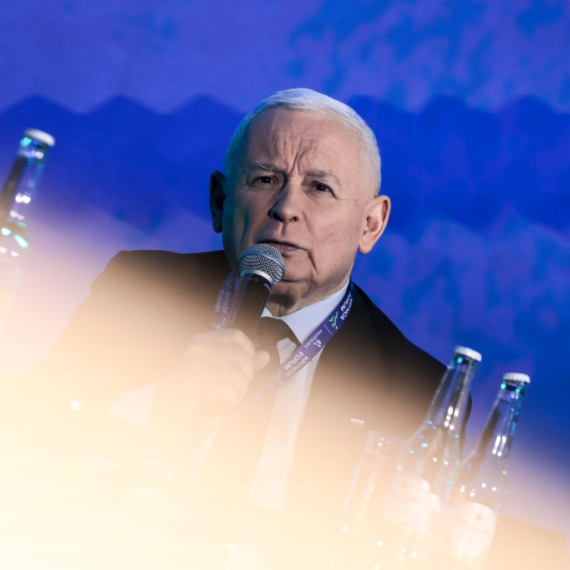 Lider poljske opozicije: Nemci žele da nam oduzmu zemlju