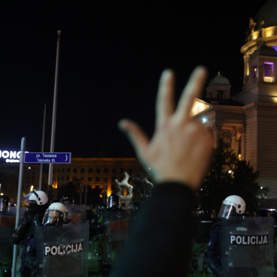 Nažalost istorija nas ništa nije naučila