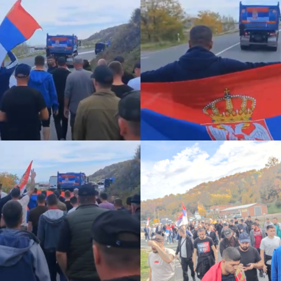 Srbi sa KiM nastavljaju ka Novom Sadu, vijori se srpska trobojka; Krenuli da podrže Vučića FOTO/VIDEO