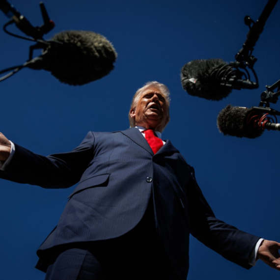 Tramp tokom intervjua: Doneo sam spisak, pogledajte VIDEO