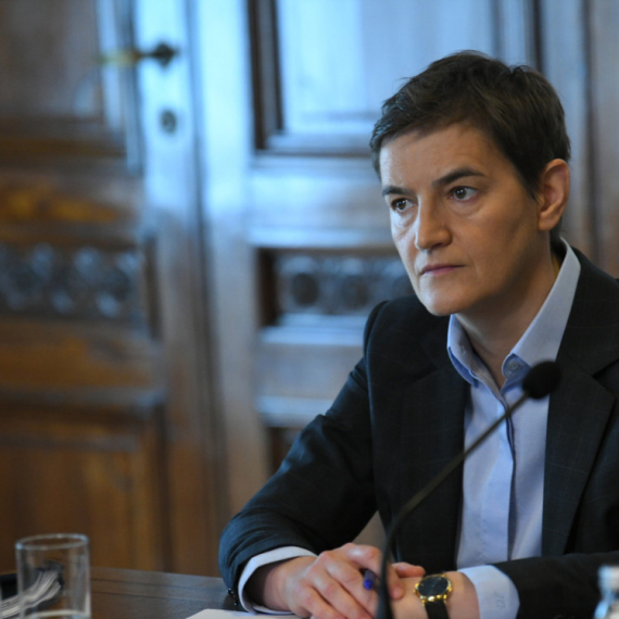 Brnabić: Za neverovati je da se u nekom mestu okupe blokaderi i da vređaju Srbe sa KiM