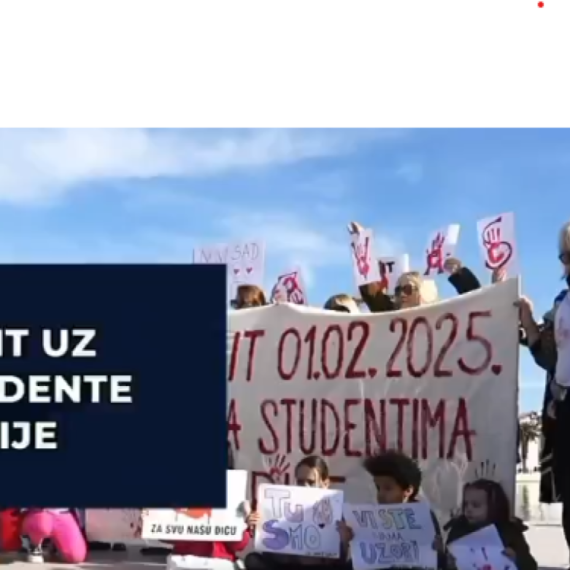 Hrvati podržali blokadere pa upali na "Dane srpske kulture": Uzvikivali: "Za dom spremni" FOTO/VIDEO