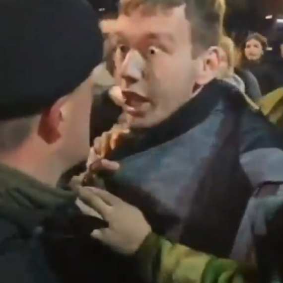 Blokaderi se međusobno potukli – lažni veterani protiv lažnih nobelovaca VIDEO