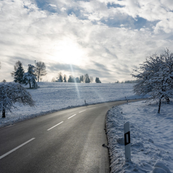 AMSS: Svi putevi prohodni, bez snega