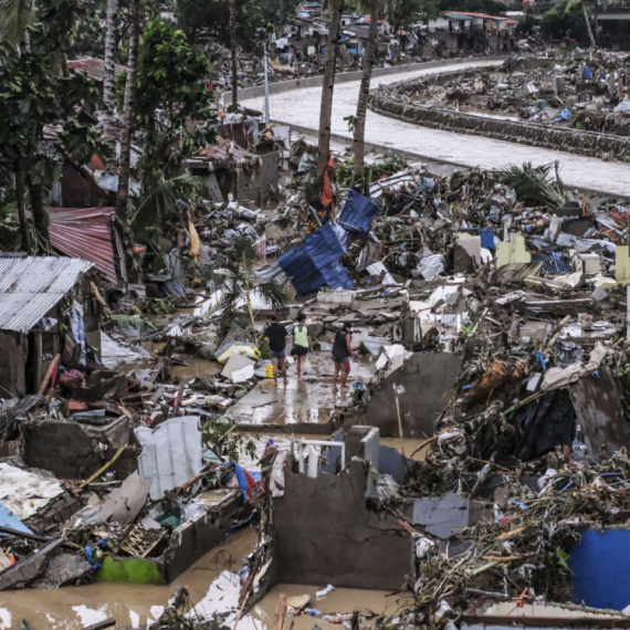 Raste broj žrtava Kalamegija; Pretnja ne prestaje: Stiže "supertajfun" FOTO/VIDEO