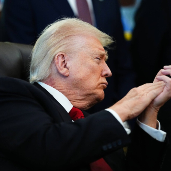 Stigao "specijalan" poziv od Trampa: "Biće nam čast"