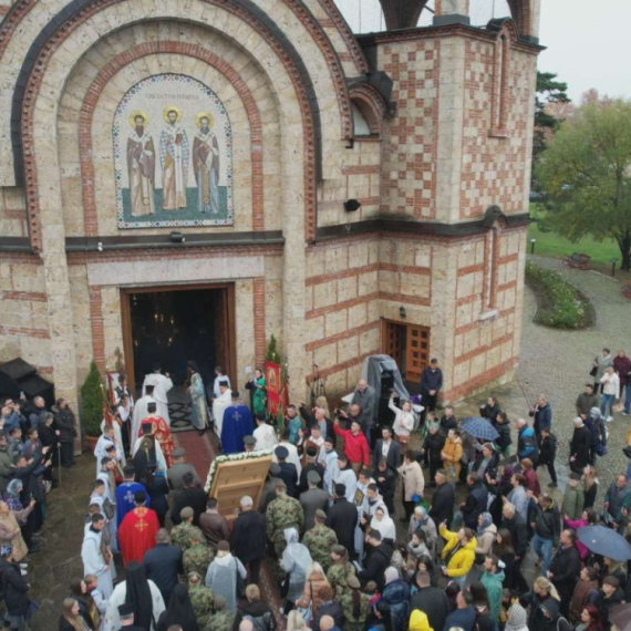 Čudotvorna ikona iz manastira Hilandar stigla u Srbiju: Jedna od najvećih svetinja pravoslavnog sveta FOTO