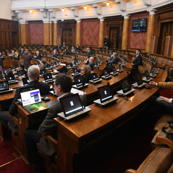 Pokrenut ponovni postupak predlaganja kandidata nacionalnih manjina za članove REM-a