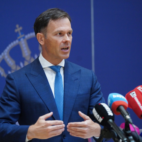 Mali o lažima blokadera: Ne nasedajte na laži; Penzije se uvećavaju od 1. decembra