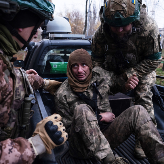 Defense has collapsed and a mass retreat has begun; part of Ukraine is "falling"