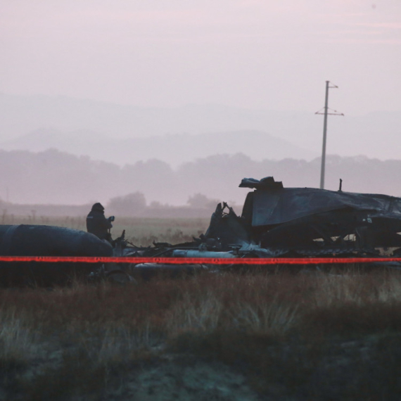 Pronađena crna kutija vojnog aviona; Raspao se na tri dela