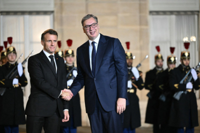 Slika za Vučić stigao u Pariz na poziv Makrona: Jedini predstavnik zemlje koja nije član NATO, EU, ni Koalicije voljnih