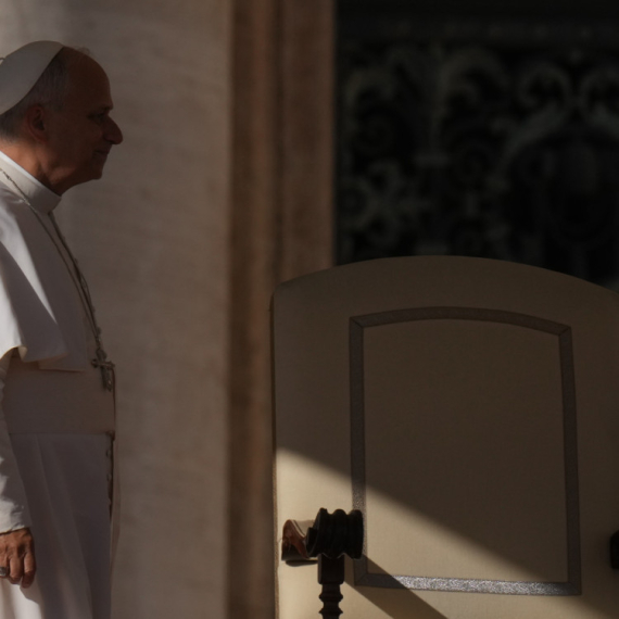 Vatikan vratio otete artefakte starosedeocima