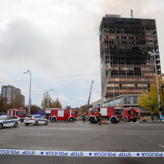 Oglasila se policija o požaru u Zagrebu: Situacija je pod kontrolom