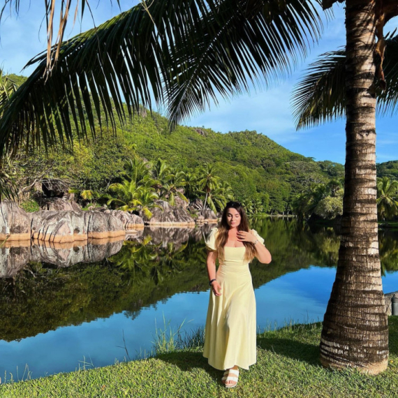 Influenserka razbesnela javnost: Muž joj kupio ostrvo i to iz bizarnog razloga VIDEO