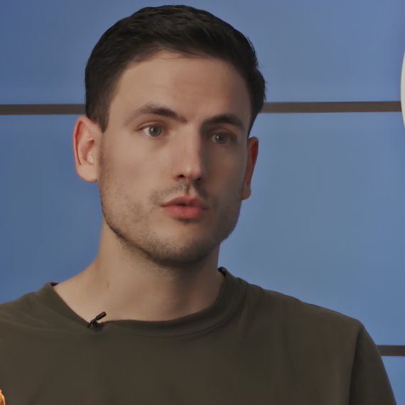 Njegova baka će biti oduševljena - Nakon 10 godina takmičar prvi put u MasterChefu jeo meso