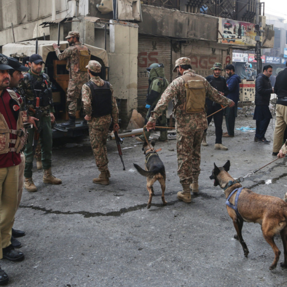 Bombaši-samoubice se razneli u pograničnom pakistanskom gradu – "Osujećena teroristička zavera"
