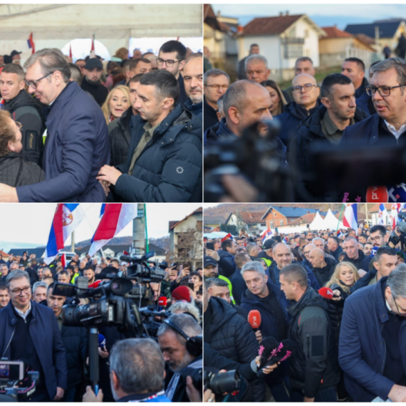 Vučić u Negotinu: Dočekao ga veliki broj ljudi, razgovara sa njima; Orilo se "Aco, Srbine" FOTO/VIDEO