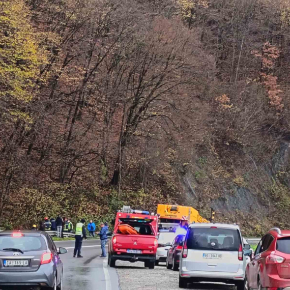 Ana Radović was in the car found before she went missing; Emergency services headed to the located vehicle