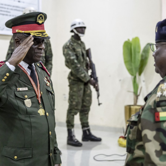Nakon što je izveo puč, general položio zakletvu