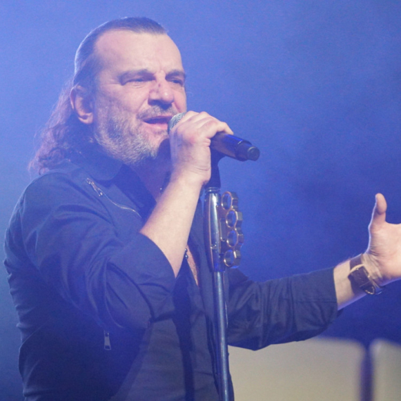 Posle okršaja sa Dodikom, Lukas hoće da peva u Sarajevu i to ―  besplatno