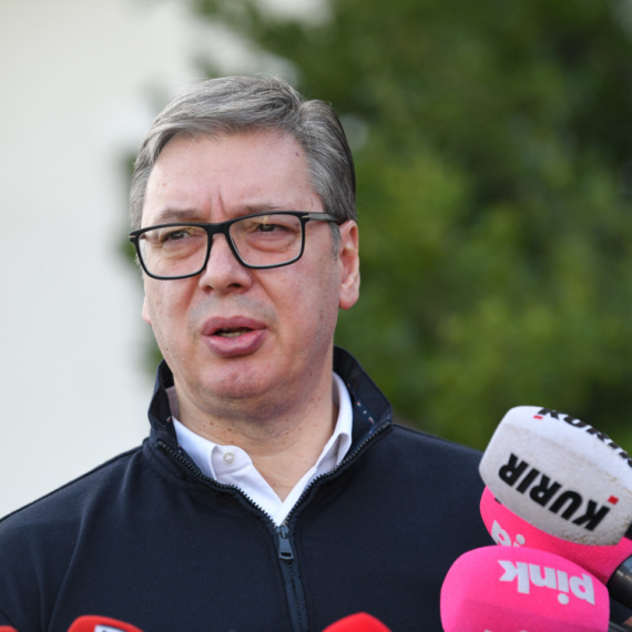 Vučić: Posle godinu dana terora, mi smo moralni pobednici; Danas smo zvanično ušli u izbornu godinu