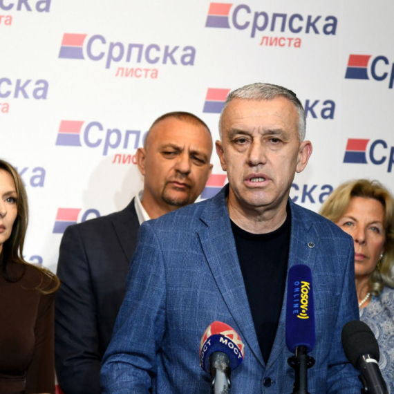 Elek sa gradonačelnicima Srpske liste sa severa AP Kosova i Metohije o stanju četiri opštine