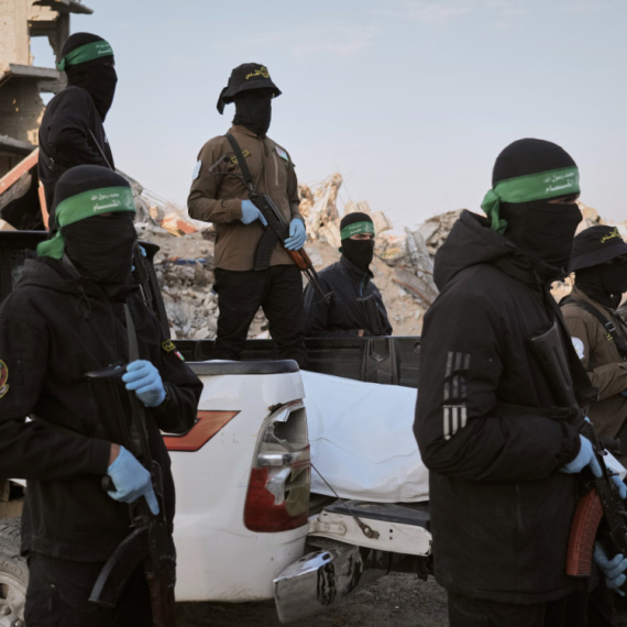 Oglasio se Hamas: Osuđujemo i upozoravamo