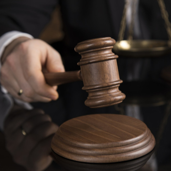 Vuković: Presuda urednici "Novosti" najbolje oslikava katastrofalno stanje u pravosuđu