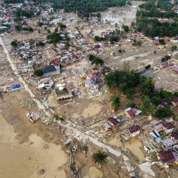 Katastrofa u Indoneziji: Više od 900 mrtvih; Milion ljudi raseljeno