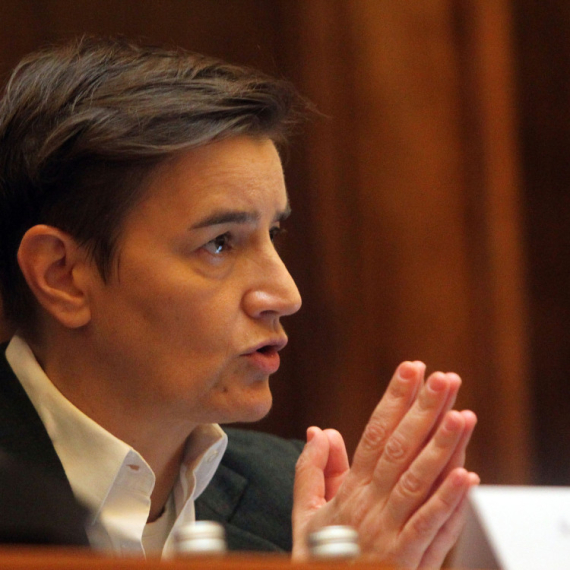 Brnabić: Sačuvali smo mir zahvaljujući mudroj politici Vučića;Blokaderi se obračunavaju među sobom