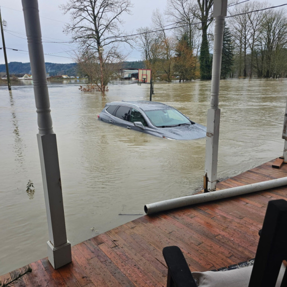Kataklizma – sve je pod vodom; Izdata nova upozorenja i naređena hitna evakuacija VIDEO