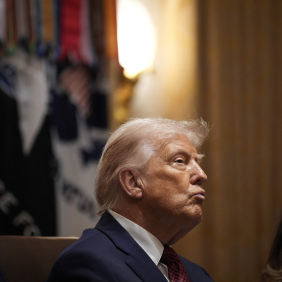 Senatori mole Trampa da pomogne Ukrajini: "To je dobar posao za Ameriku"