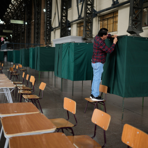 Čileanci danas izlaze na drugi krug predsedničkih izbora
